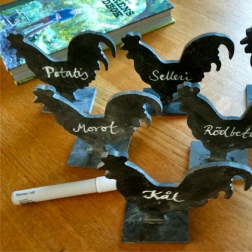 Hen Plant Markers